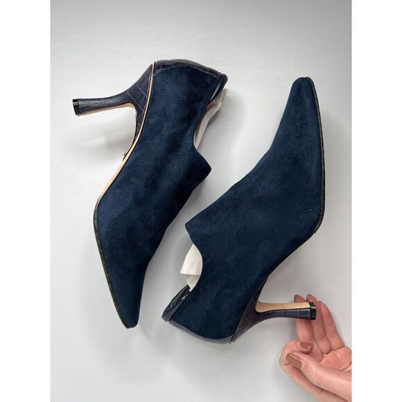 Donald Pliner Dottie Navy Ankle Heel Bootie Women’s Size 10 NWOB - Picture 4 of 9